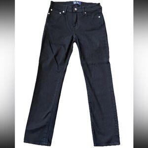 GAP Women’s Black Straight-Leg Jeans